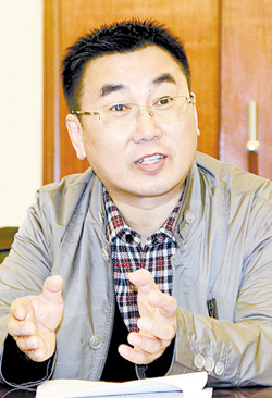 111滕建新.jpg