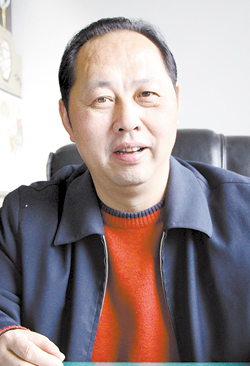 张正清照片.jpg